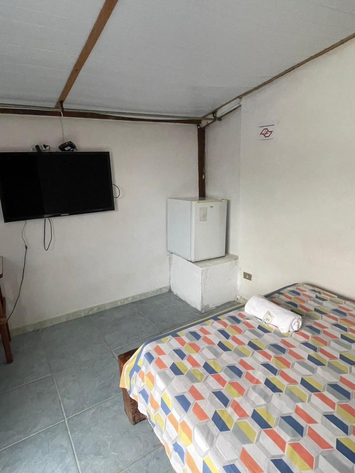 Coruja Maresias - Pousada Com Piscina, Ar Condicionado E Enxoval A 680M Da Praia Exterior foto